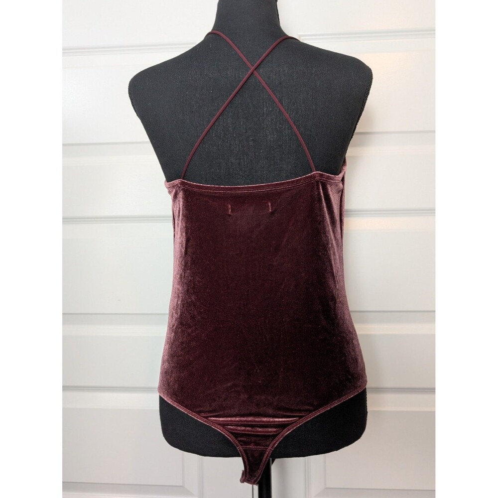 Abercrombie & Fitch Size L Burgundy Wine Velvet Drape Cowl Neck Stretch Bodysuit - Picture 4 of 12